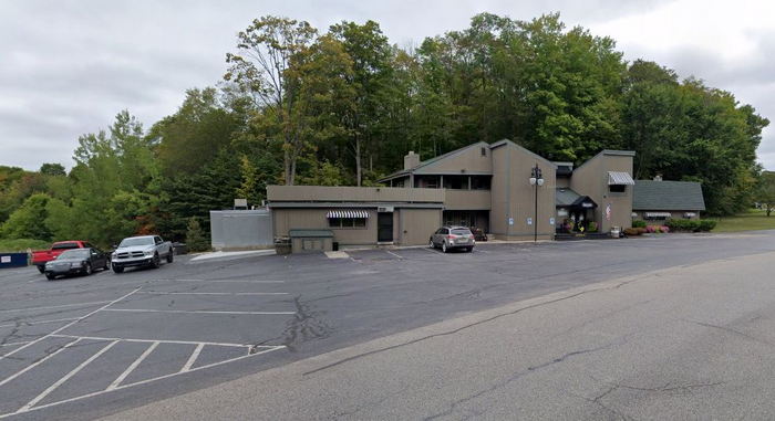 Teddy Griffins Roadhouse - Teddys Roadhouse 2022 (newer photo)